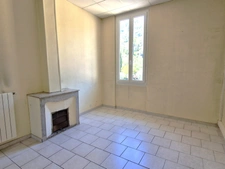 A louer - Bureaux avec parkings - 87 m² - Drap 06340