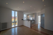 A louer, Appartement T3, 55 m², Quartier Le Port, Nice 06300, Alpes-Maritimes