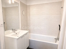 A vendre, Appartement 2 pièces, 41 m² vendu loué, Parking, Carros, 06510, Alpes-Maritimes