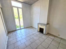 A louer - Bureaux avec parkings - 87 m² - Drap 06340