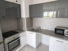 A vendre, Appartement 2 pièces, 41 m² vendu loué, Parking, Carros, 06510, Alpes-Maritimes