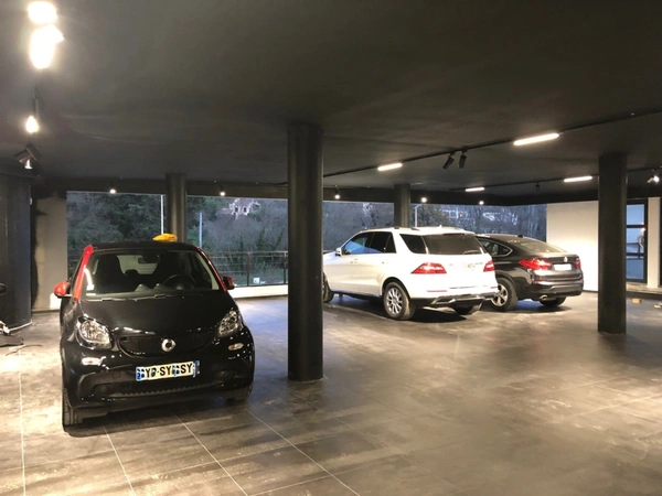 Dpt Alpes Maritimes (06480), LA COLLE SUR LOUP, à louer, Local + Atelier, Idéal Concession automobile