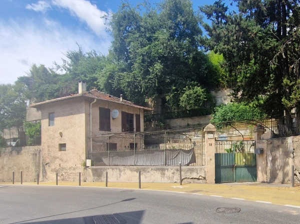 A vendre - Maison - Saint Isidore - Nice 06200