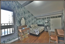NEAR MONT DE MARSAN (20 min WEST side) - MAGNIFICENT LANDES VILLA of 266 m2 - 7 BEDROOMS