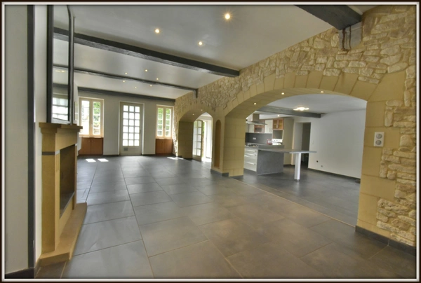 PROCHE DAX ( 20 mn côté EST ) - MAISON EN PIERRE RENOVEE - 115 m²