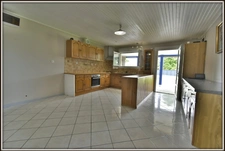 PROCHE DAX ( 10 mn côté EST ) - BELLE CONTEMPORAINE T5 - PISCINE - GARAGE 48 m²