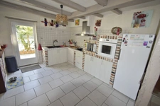 NEAR DAX (5 mins) - OLD RENOVATED 18TH CENTURY FARMHOUSE - OUTBUILDINGS - SWIMMING POOL