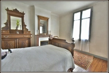 NEAR DAX (halfway between Dax and Mont de Marsan) PROPERTY with 2 HOUSES - GARAGE + 2 OUTBUILDINGS 