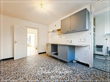 Bright 4-room apartment, 86 m2, SAINT-ETIENNE, 2 bedrooms (possibility of 3), garage and cellar