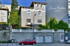 Maison bourgeoise 1920 de 210 m² habitables et ses dépendances, 6 chambres, au coeur de St-Etienne