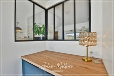 Recent house of 170 m² on 2100 m² of preserved land, 7 rooms, 5 bedrooms including dressing room, 85 m² garage in MAROLS (42)