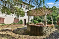 Grande maison familiale de 330 m² Carrez sur 1400 m² de terrain - 4 chambres, sous-sol complet et combles aménagés