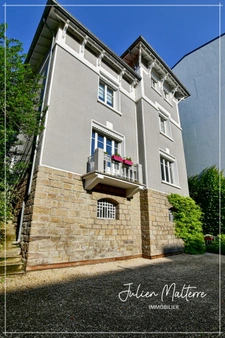 Maison bourgeoise 1920 de 210 m² habitables et ses dépendances, 6 chambres, au coeur de St-Etienne