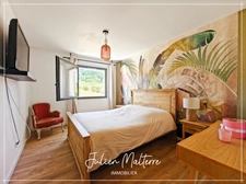 Recent house of 170 m² on 2100 m² of preserved land, 7 rooms, 5 bedrooms including dressing room, 85 m² garage in MAROLS (42)