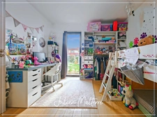 St-Just-St-Rambert, architect-designed house, 147 m², 4 bedrooms, double garage on a 985 m² plot