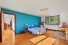 Grande maison familiale de 330 m² Carrez sur 1400 m² de terrain - 4 chambres, sous-sol complet et combles aménagés