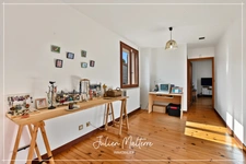 Grande maison familiale de 330 m² Carrez sur 1400 m² de terrain - 4 chambres, sous-sol complet et combles aménagés