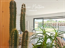 St-Just-St-Rambert, architect-designed house, 147 m², 4 bedrooms, double garage on a 985 m² plot