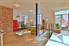 SAINT ETIENNE (42) - Exceptionnel LOFT en triplex de 265 m² avec 7 chambres, bureau, terrasse avec jardin et 2 garages - Quartier Tréfilerie