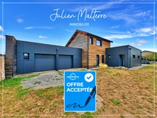 St-Just-St-Rambert, maison d'architecte 147 m², 4 chambres, garage double sur terrain de 985 m²