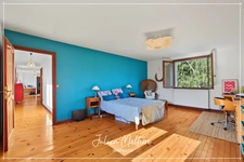 Grande maison familiale de 330 m² Carrez sur 1400 m² de terrain - 4 chambres, sous-sol complet et combles aménagés