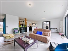 St-Just-St-Rambert, architect-designed house, 147 m², 4 bedrooms, double garage on a 985 m² plot