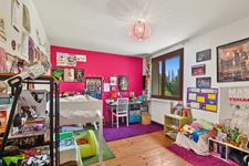 Grande maison familiale de 330 m² Carrez sur 1400 m² de terrain - 4 chambres, sous-sol complet et combles aménagés
