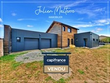 St-Just-St-Rambert, maison d'architecte 147 m², 4 chambres, garage double sur terrain de 985 m²