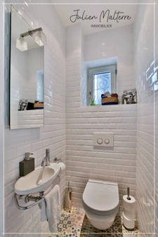 Maison bourgeoise 1920 de 210 m² habitables et ses dépendances, 6 chambres, au coeur de St-Etienne