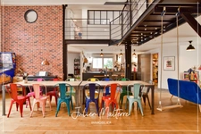 SAINT ETIENNE (42) - Exceptionnel LOFT de 165 m² avec 5 chambres et garage - Quartier Tréfilerie