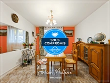 LA RICAMARIE - Appartement 3 pièces en rez-de-chaussée de 52,83 m², 2 chambres, cave et grand garage