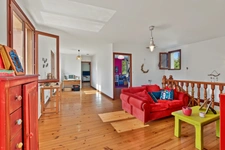 Grande maison familiale de 330 m² Carrez sur 1400 m² de terrain - 4 chambres, sous-sol complet et combles aménagés