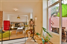 SAINT ETIENNE (42) - Exceptionnel LOFT en triplex de 265 m² avec 7 chambres, bureau, terrasse avec jardin et 2 garages - Quartier Tréfilerie