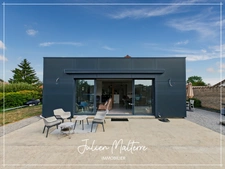 St-Just-St-Rambert, architect-designed house, 147 m², 4 bedrooms, double garage on a 985 m² plot