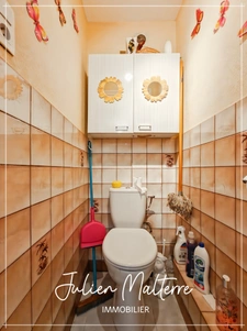 LA RICAMARIE - Ground floor 2-bedroom apartment of 52.83 m², cellar and large garage