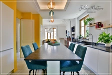 Maison bourgeoise 1920 de 210 m² habitables et ses dépendances, 6 chambres, au coeur de St-Etienne