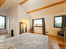 St-Just-St-Rambert, architect-designed house, 147 m², 4 bedrooms, double garage on a 985 m² plot