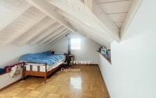 House for sale in Sciez (74), 7 rooms, 2 suites, land, garden, terrace, cellar, parking spaces, family-friendly. 