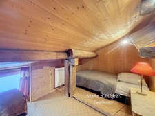 Fonds de commerce à vendre LE GRAND BORNAND (74), bar, restaurant, chambres d'Hôtes, terrasse, veranda, LicenceIV, piste de ski, sud, chalet, pôele à bois, cheminée, authentique, 