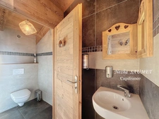 Fonds de commerce à vendre LE GRAND BORNAND (74), bar, restaurant, chambres d'Hôtes, terrasse, veranda, LicenceIV, piste de ski, sud, chalet, pôele à bois, cheminée, authentique, 
