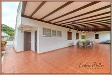 Maison à vendre 7 pièces VERT PRE (972)