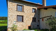 Maison 97 m² + 2ème maison à rénover – 6000 m² terrain – Saint-Gervais-sous-Meymont