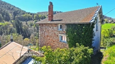 Immeuble 2 appartements (T3/T5) à Olliergues