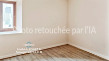 Immeuble à vendre SAINT MARTIN DES OLMES (63) 4 appartements avec 1,2 hectare de terrain 