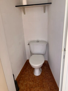 Appartement à vendre 3 pièces à TAPONAS (69220 ) Duplex 56 m²– Calme, extérieur réaménagé, 2 parkings. Arrêt bus à 50 m