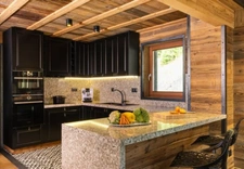 ULTRA-PREMIUM ALPINE COMPLEX of 3,500 m² in TIGNES (73) 5 Chalets, ski-in/ski-out access, view, swimming pool. 