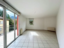 Dpt Haute Savoie (74),  NOUVEAU A FAVERGES appartement T4 ( 84,59 m2) avec sa terrasse  ( Garage en option )