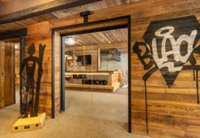 ULTRA-PREMIUM ALPINE COMPLEX of 3,500 m² in TIGNES (73) 5 Chalets, ski-in/ski-out access, view, swimming pool. 