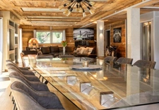 ULTRA-PREMIUM ALPINE COMPLEX of 3,500 m² in TIGNES (73) 5 Chalets, ski-in/ski-out access, view, swimming pool. 