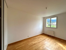 Dpt Haute Savoie (74),  NOUVEAU A FAVERGES appartement T4 ( 84,59 m2) avec sa terrasse  ( Garage en option )